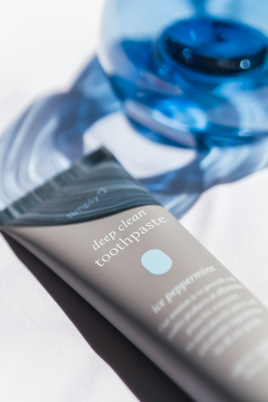 white-and-blue-labeled-bottle-zit2fd7lpm0